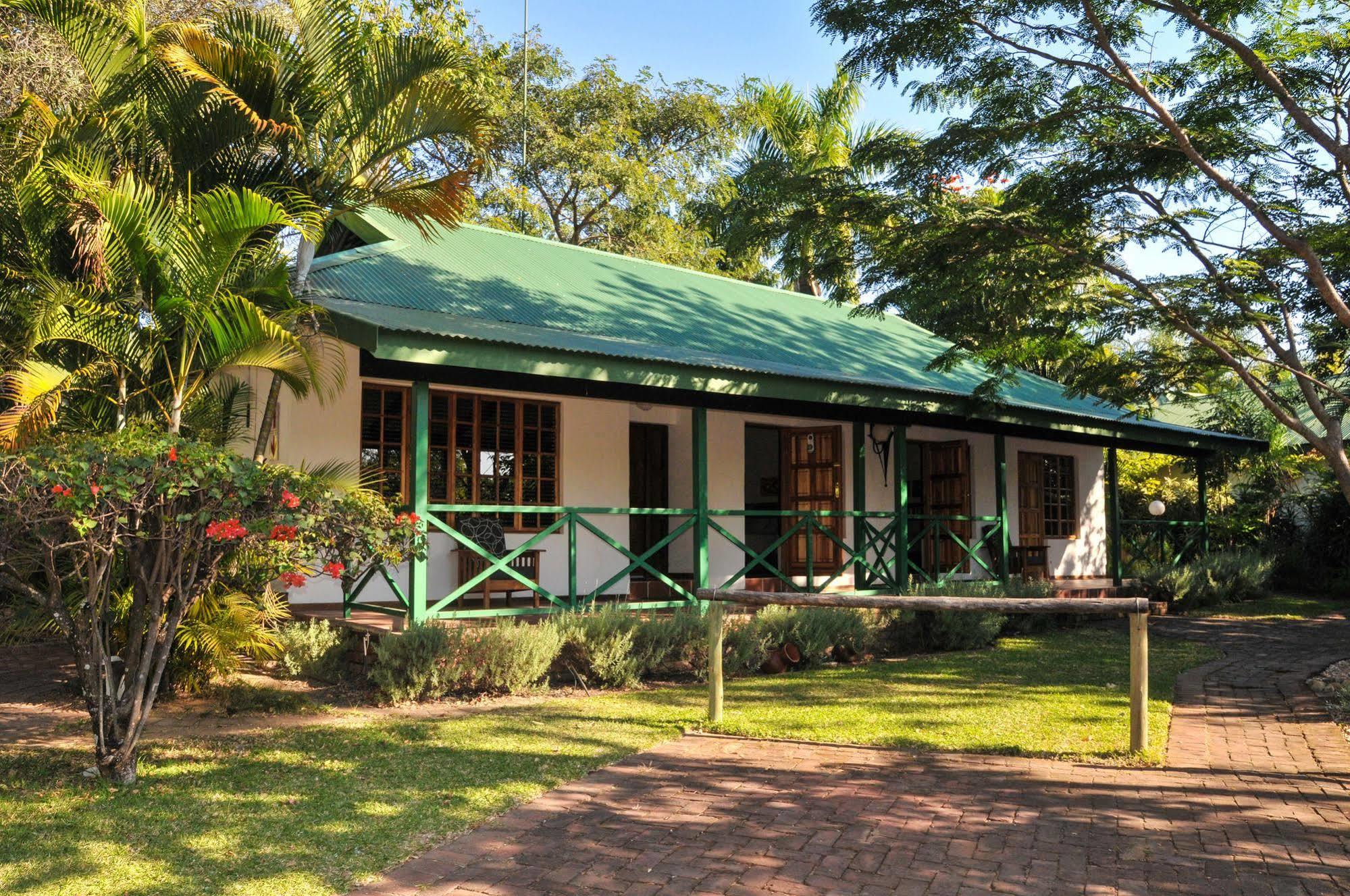 Tzaneen Country Lodge, Spa & Convention Centre Letsitele Экстерьер фото